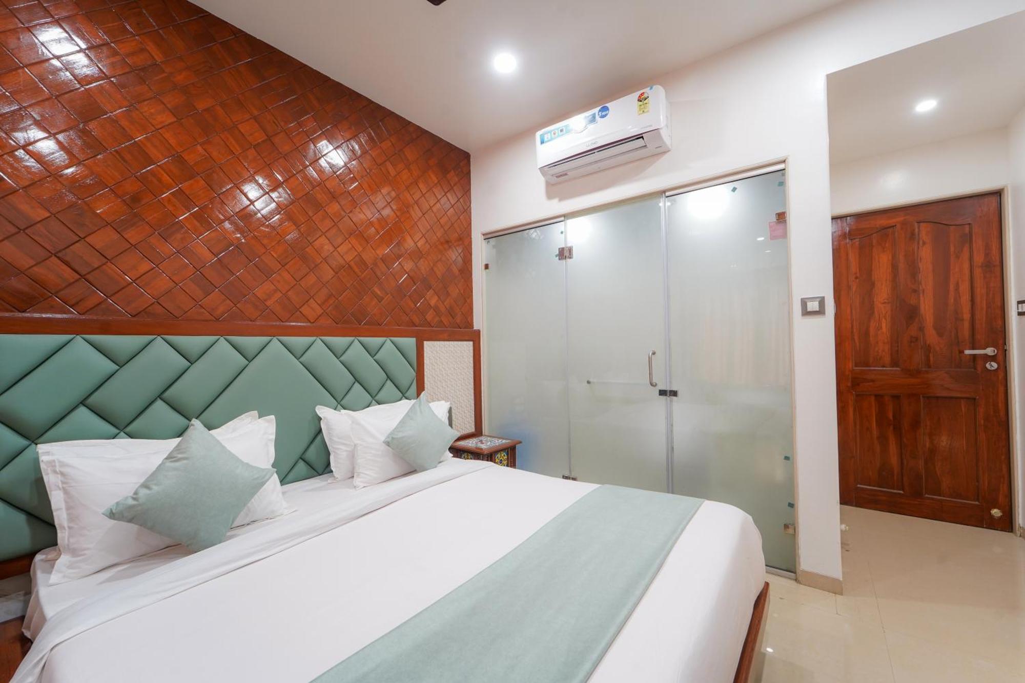 Hotel Bright Star 马哈巴莱斯赫瓦尔 外观 照片